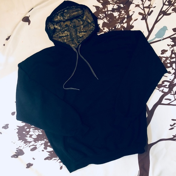 2 Mossy Oak hoodies - Picture 3 of 5